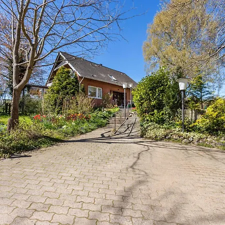 Gemuetliche Auf Dem Resthof